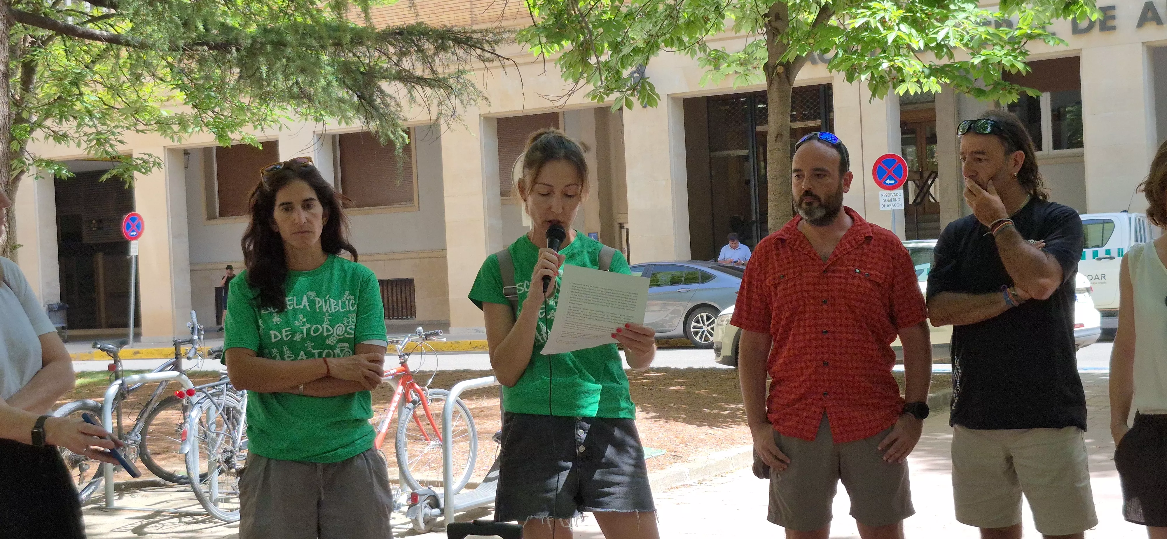 Concentración por la escuela pública y contra los expedientes a docentes. Foto Myriam Martínez