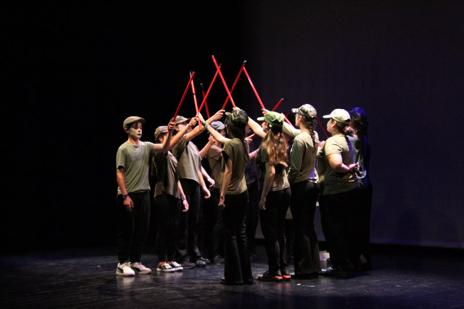 Representación de ‘Pim, pam, clown’ por Ventana Teatro en la Muestra de Huesca. Foto Carlos Neofato