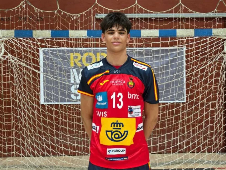 Álvaro Salcedo, internacional con la selección española promesas de balonmano