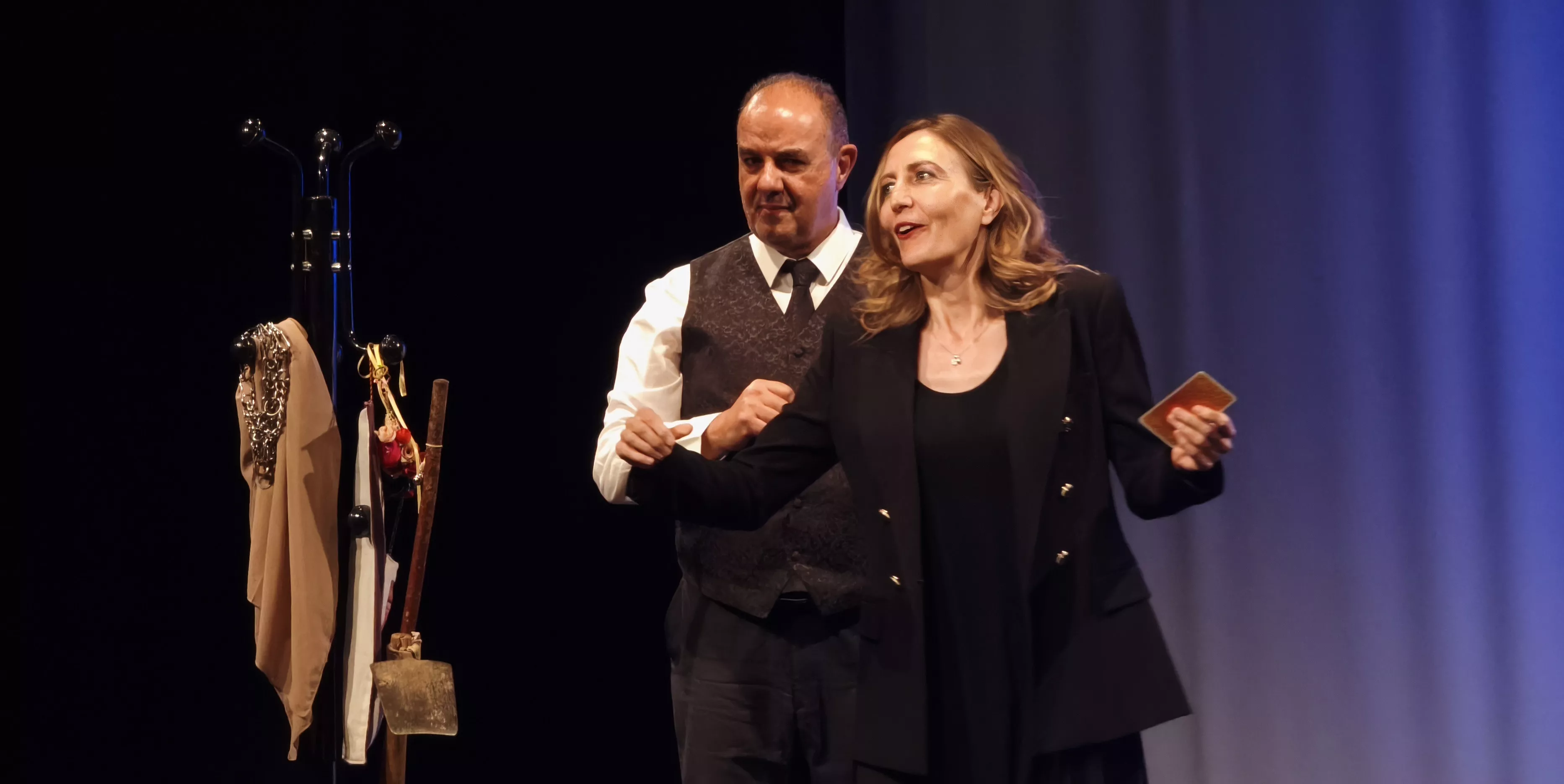 El grupo Deleites Teatro en la XXXIV Muestra de Teatro y Danza Joven. Foto María José Sampietro