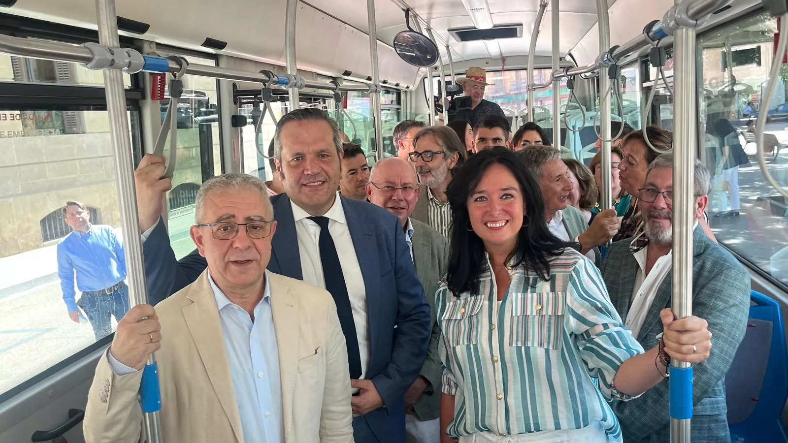 Huesca conecta por fin con Walqa con autobús urbano tras más de dos décadas de reivindicación. Foto Mercedes Manterola