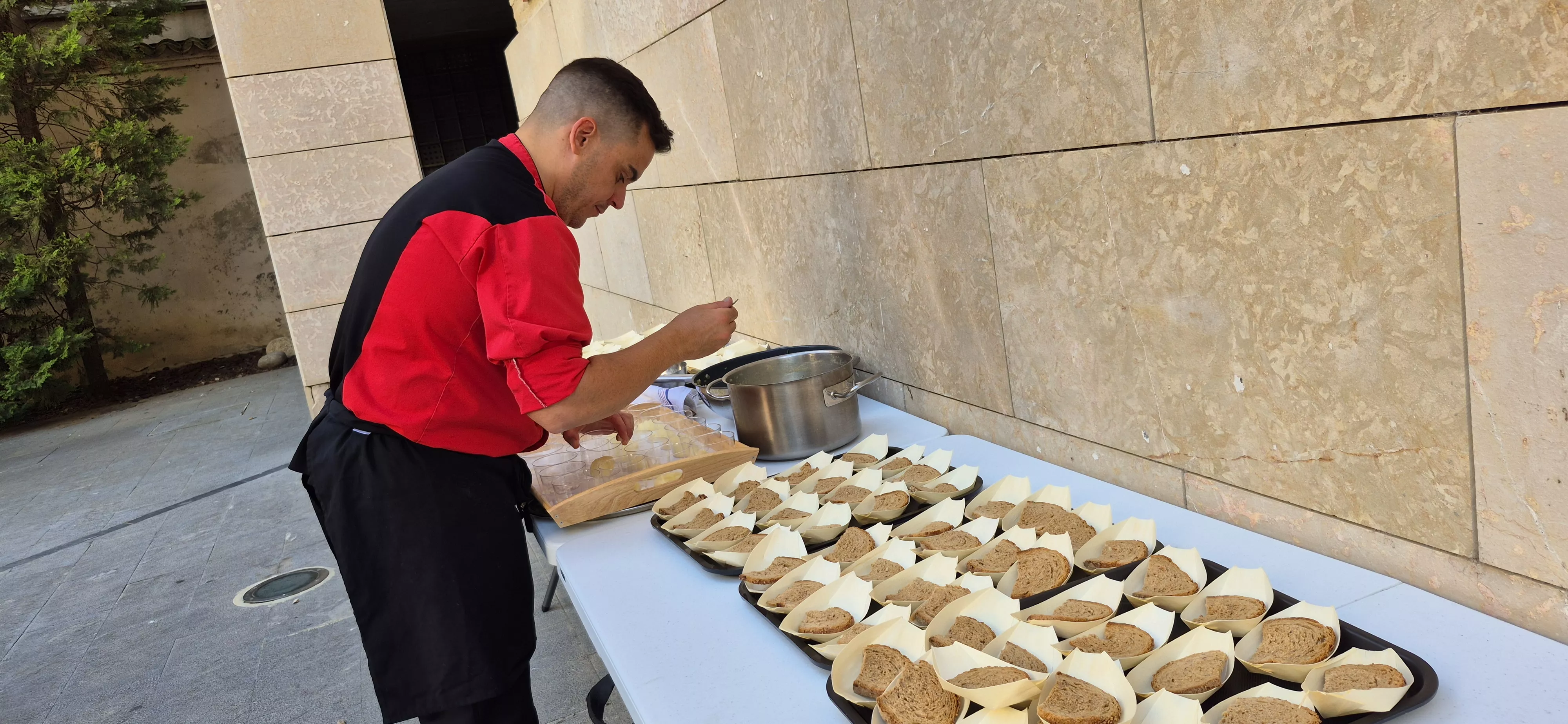 Proyecto Galería de sabores del grupo  Zhebra, Óscar Viñuales y Tritón Jiménez. Foto Myriam Martínez