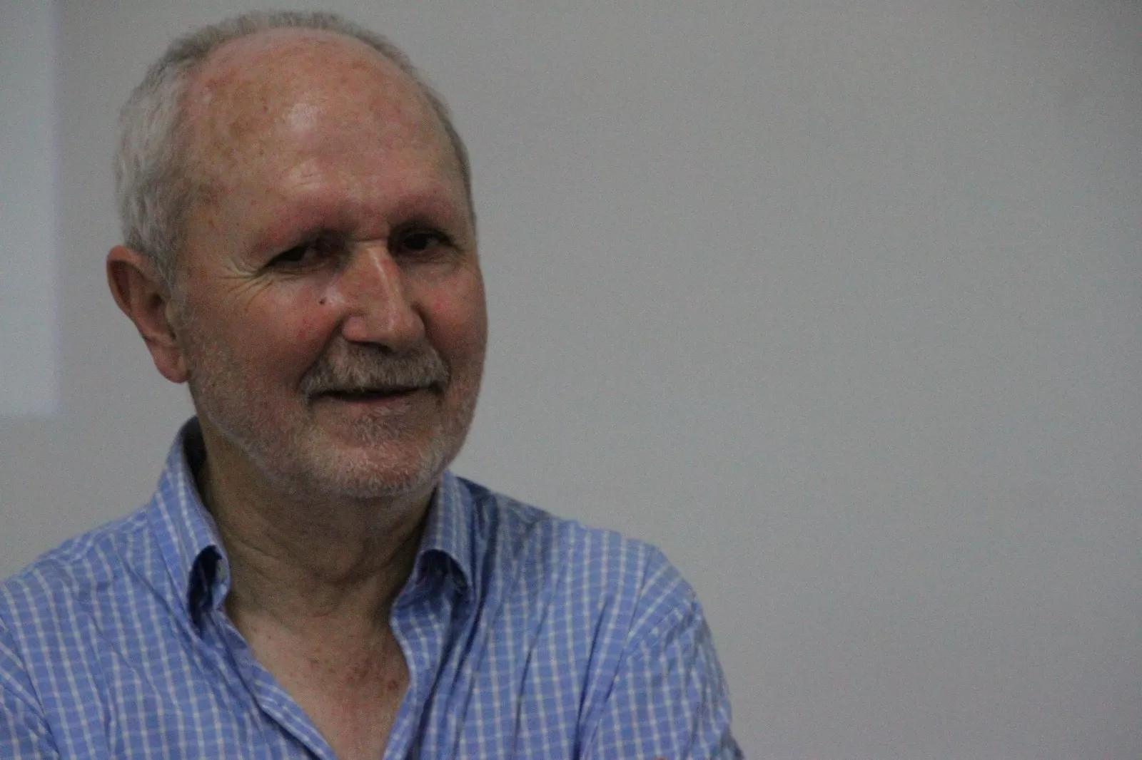 Carmelo Marcén, en el Corral de Comedias de Robres. Foto Carlos Neofato