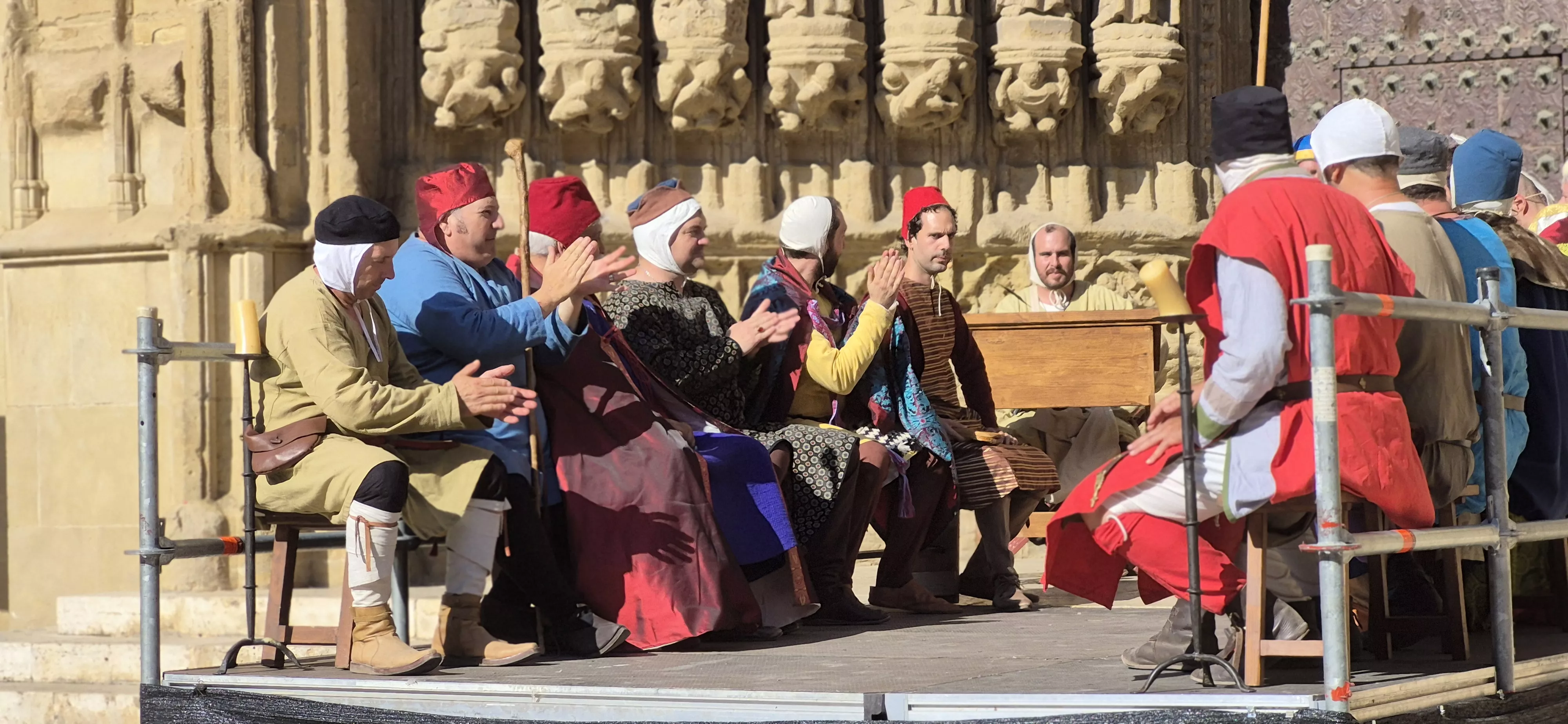 Escenificación del Vidal Mayor en la catedral de Huesca. Foto Myriam Martínez