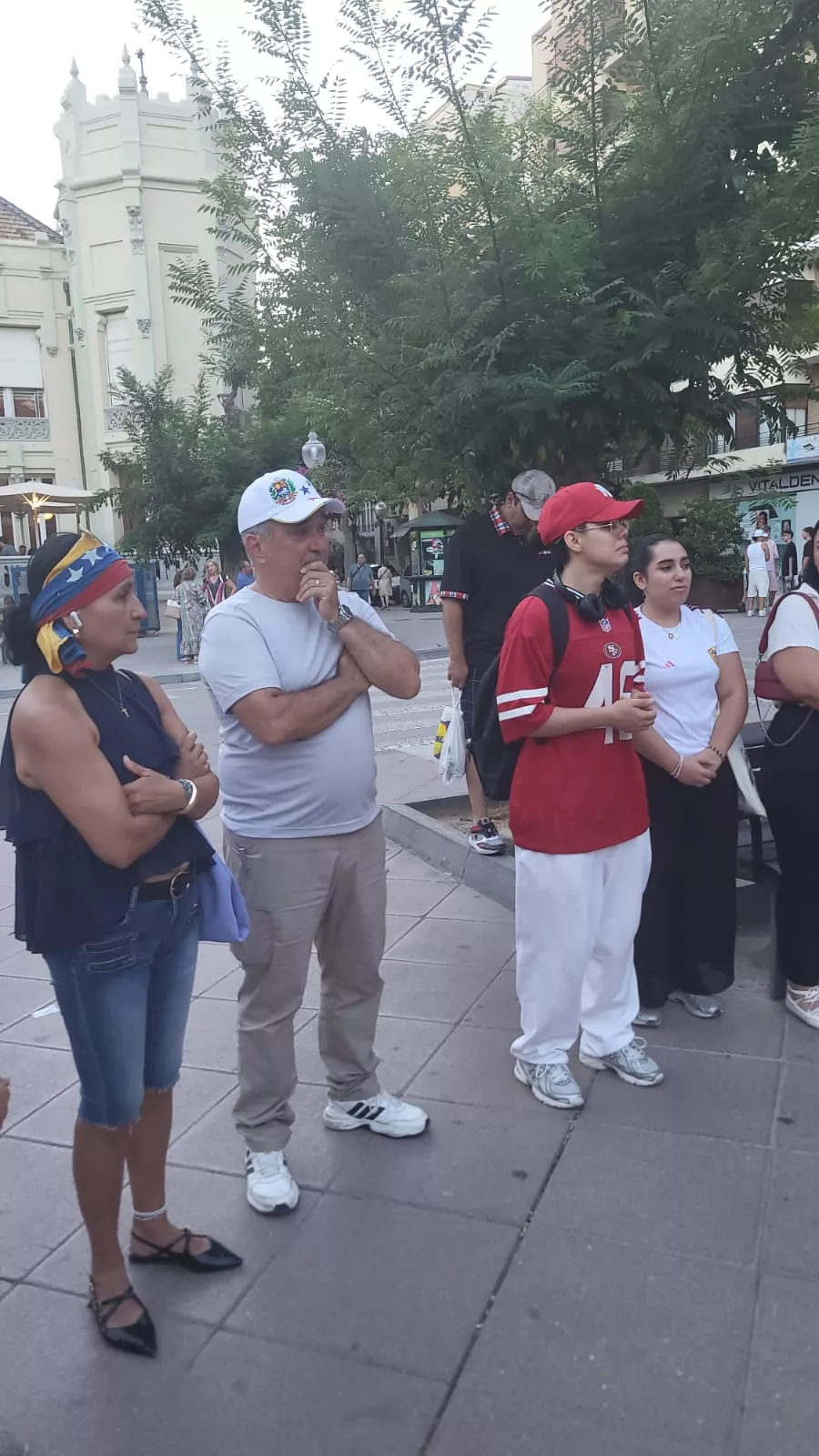 Concentración de solidaridad por el terremoto en Venezuela