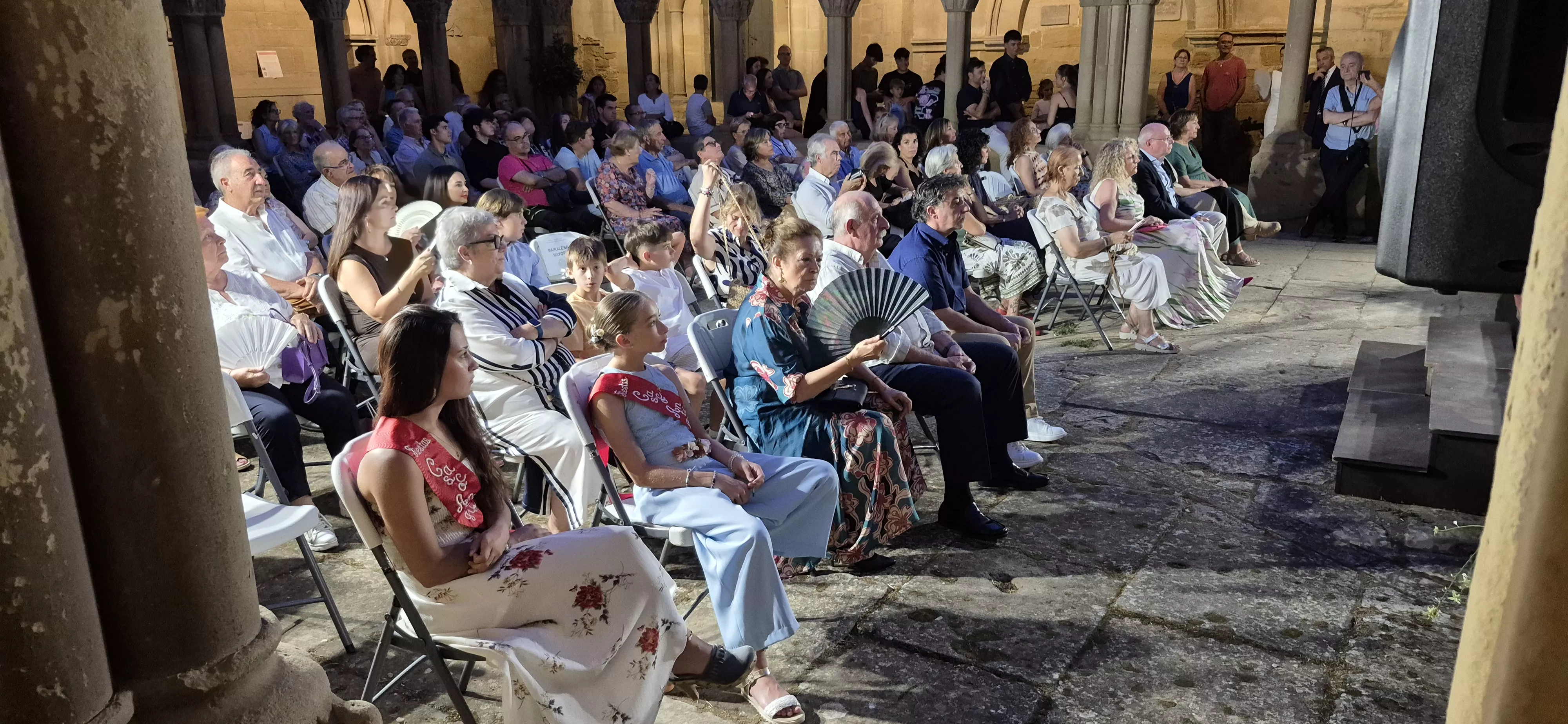 Proclamación de las mairalesas de las fiestas del Casco Viejo. Foto Myriam Martínez