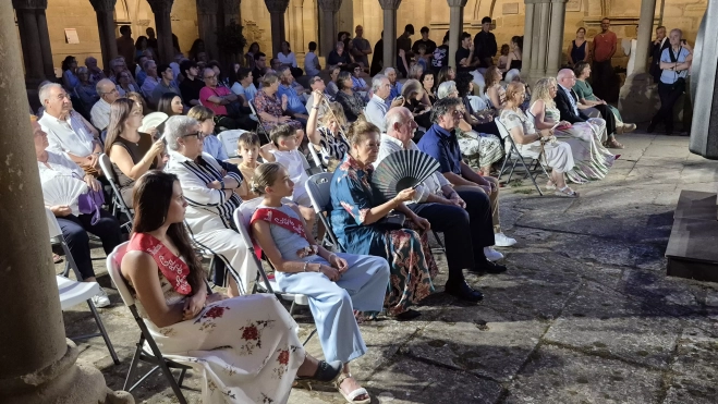Proclamación de las mairalesas de las fiestas del Casco Viejo. Foto Myriam Martínez
