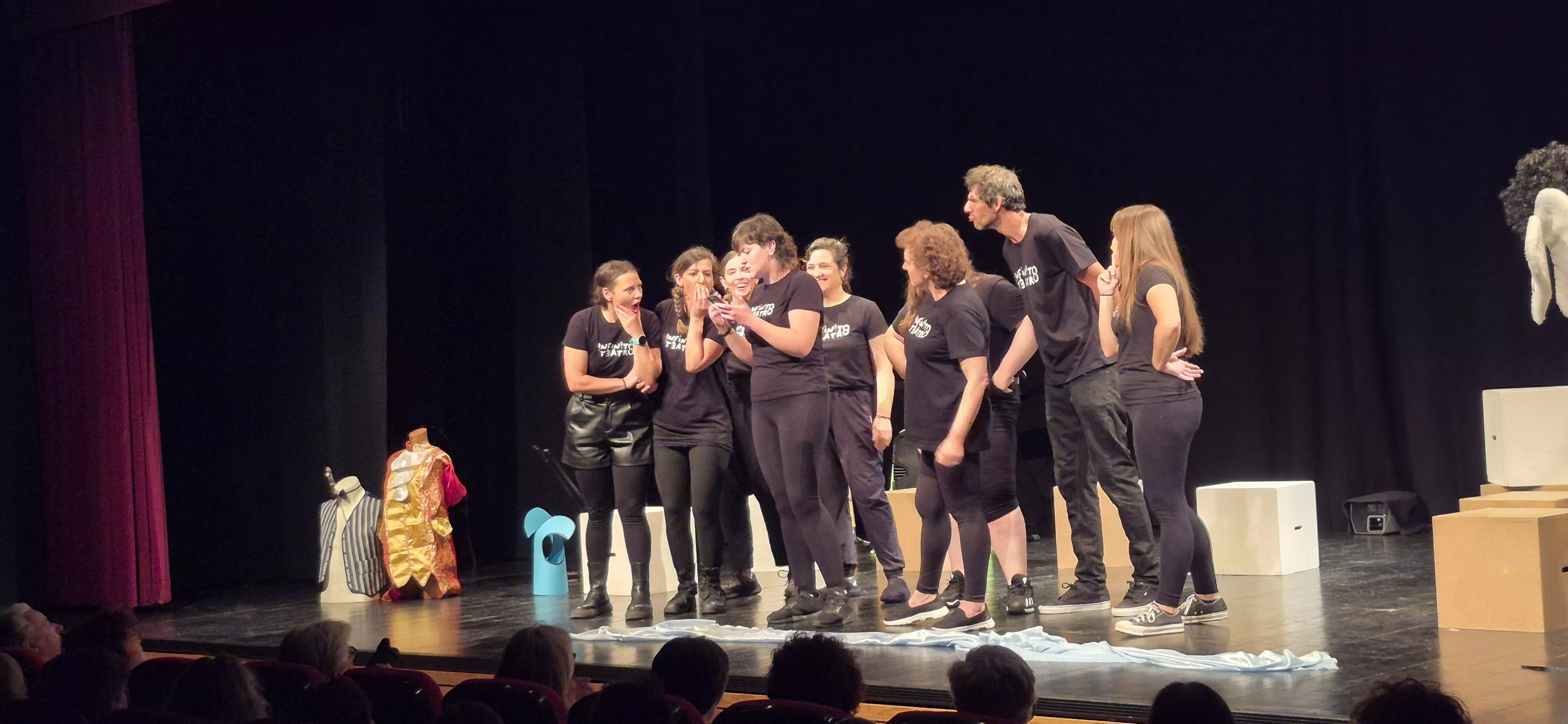 Infinito Teatro en la Muestra Joven con Desmontando a Shakespeare. Foto Myriam Martínez
