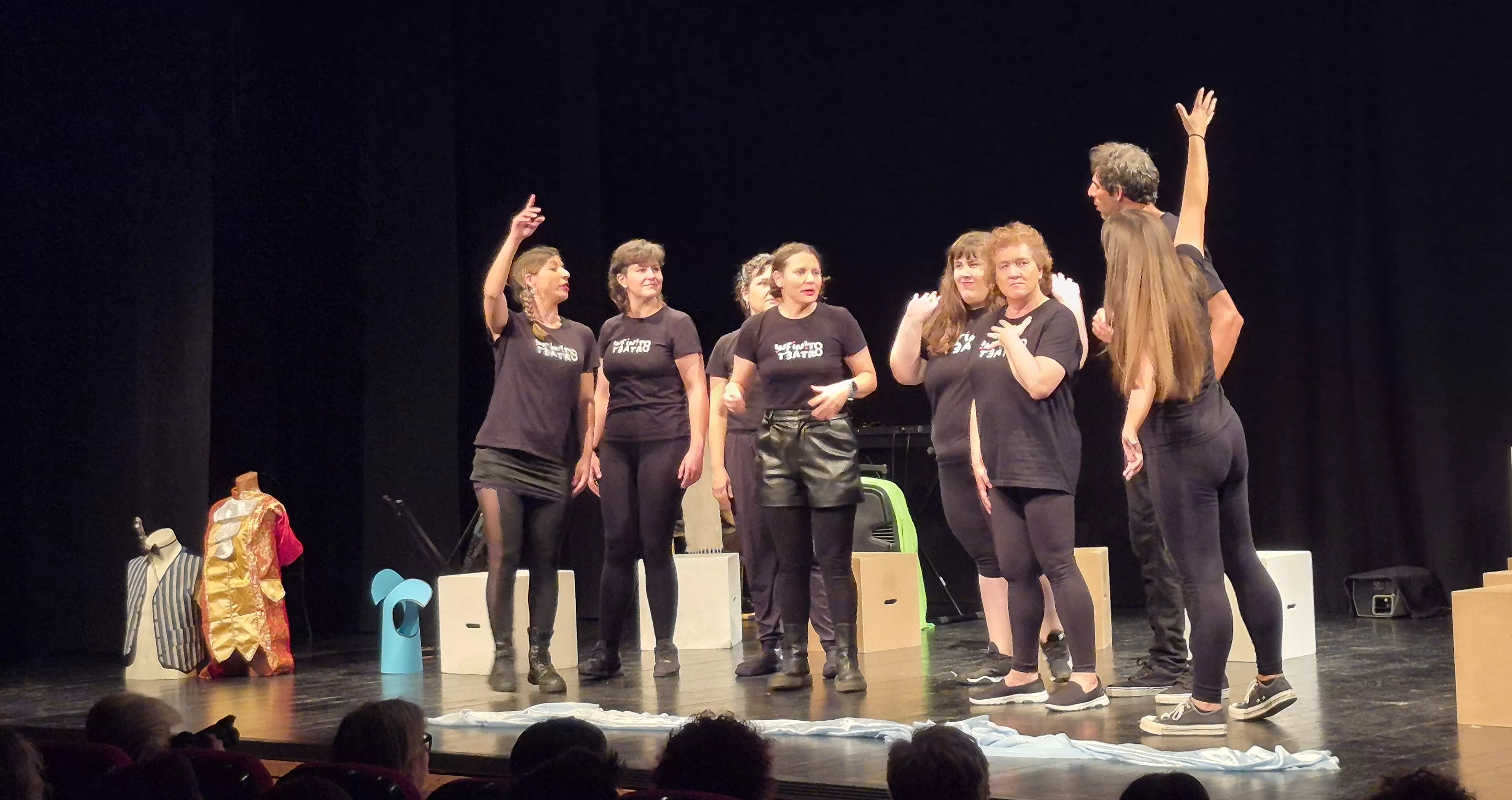 Infinito Teatro en la Muestra Joven con Desmontando a Shakespeare. Foto Myriam Martínez