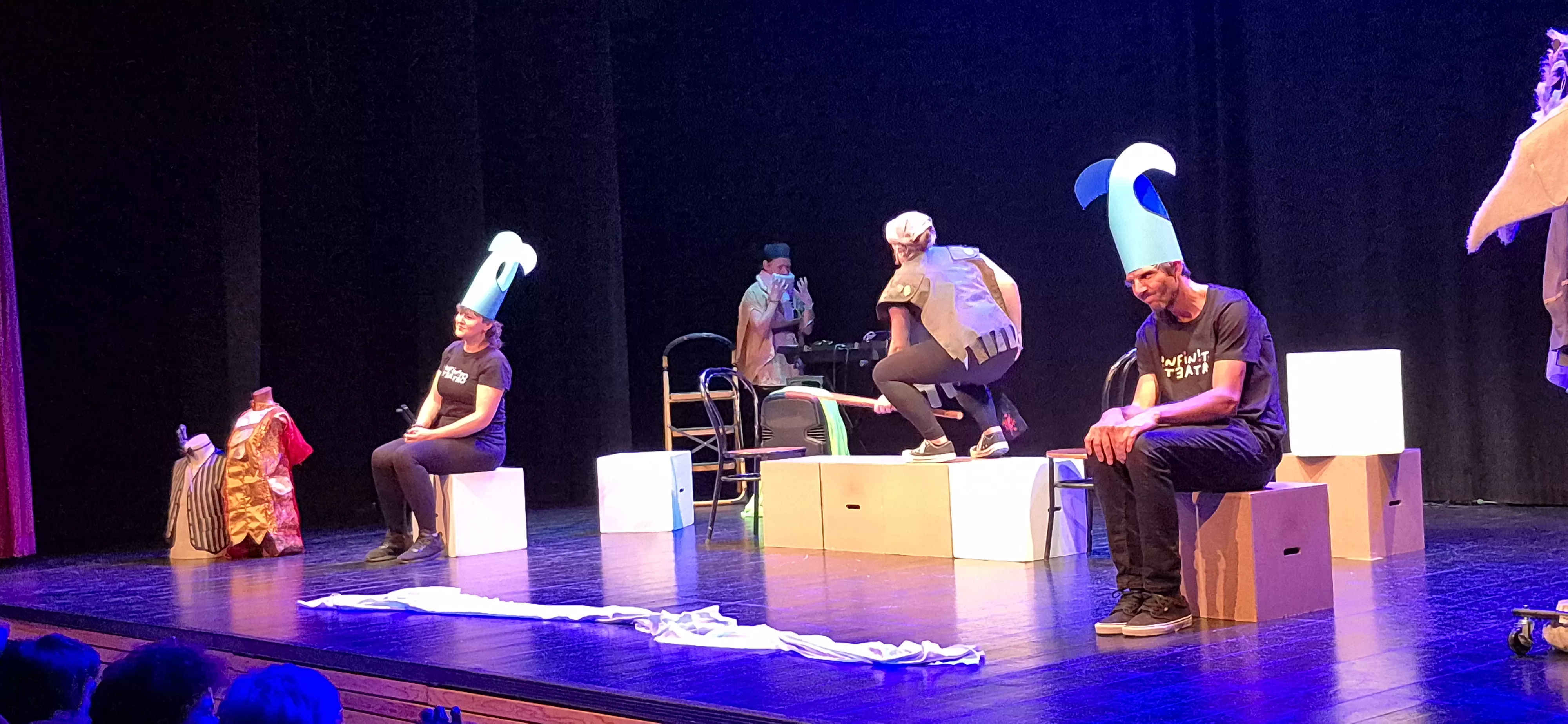 Infinito Teatro en la Muestra Joven con Desmontando a Shakespeare. Foto Myriam Martínez
