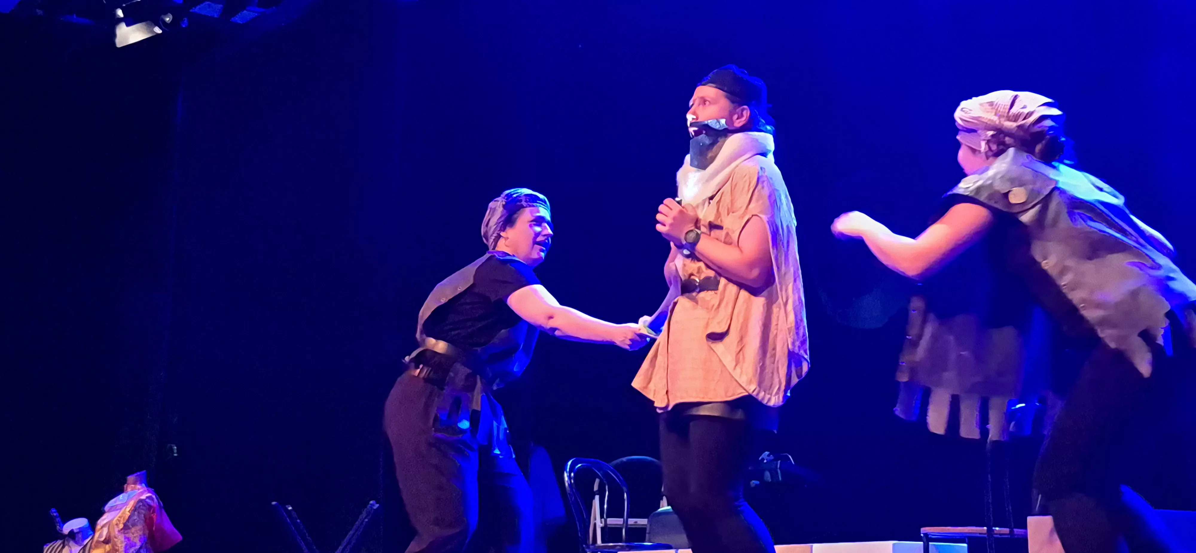 Infinito Teatro en la Muestra Joven con Desmontando a Shakespeare. Foto Myriam Martínez