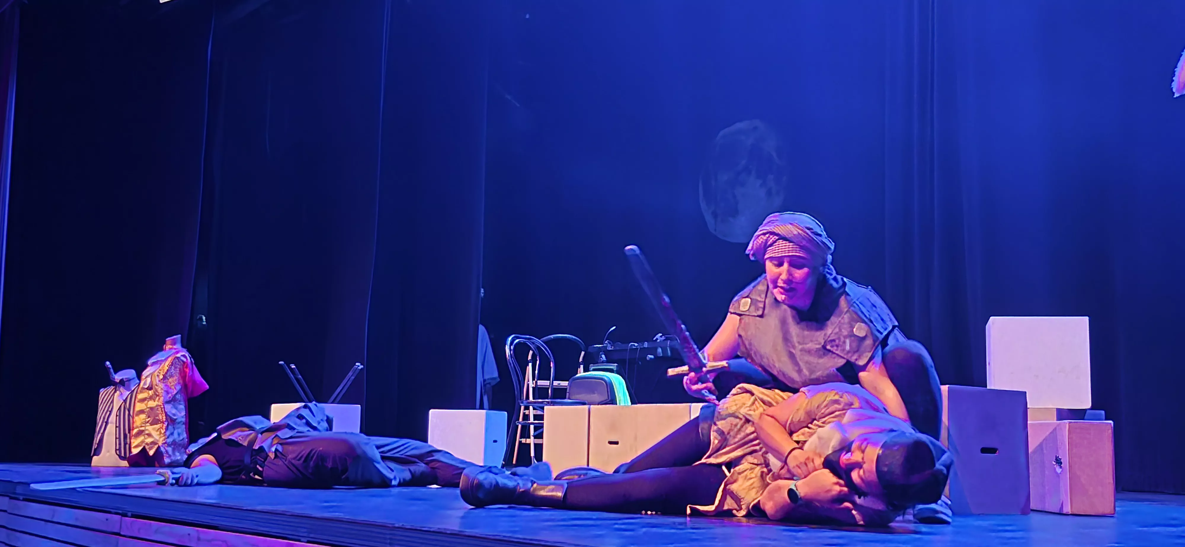 Infinito Teatro en la Muestra Joven con Desmontando a Shakespeare. Foto Myriam Martínez