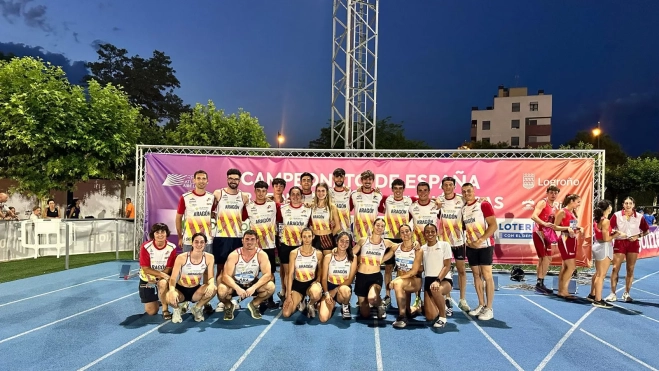 Selección aragonesa absoluta en Logroño.