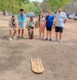 Juegos en Tormos.