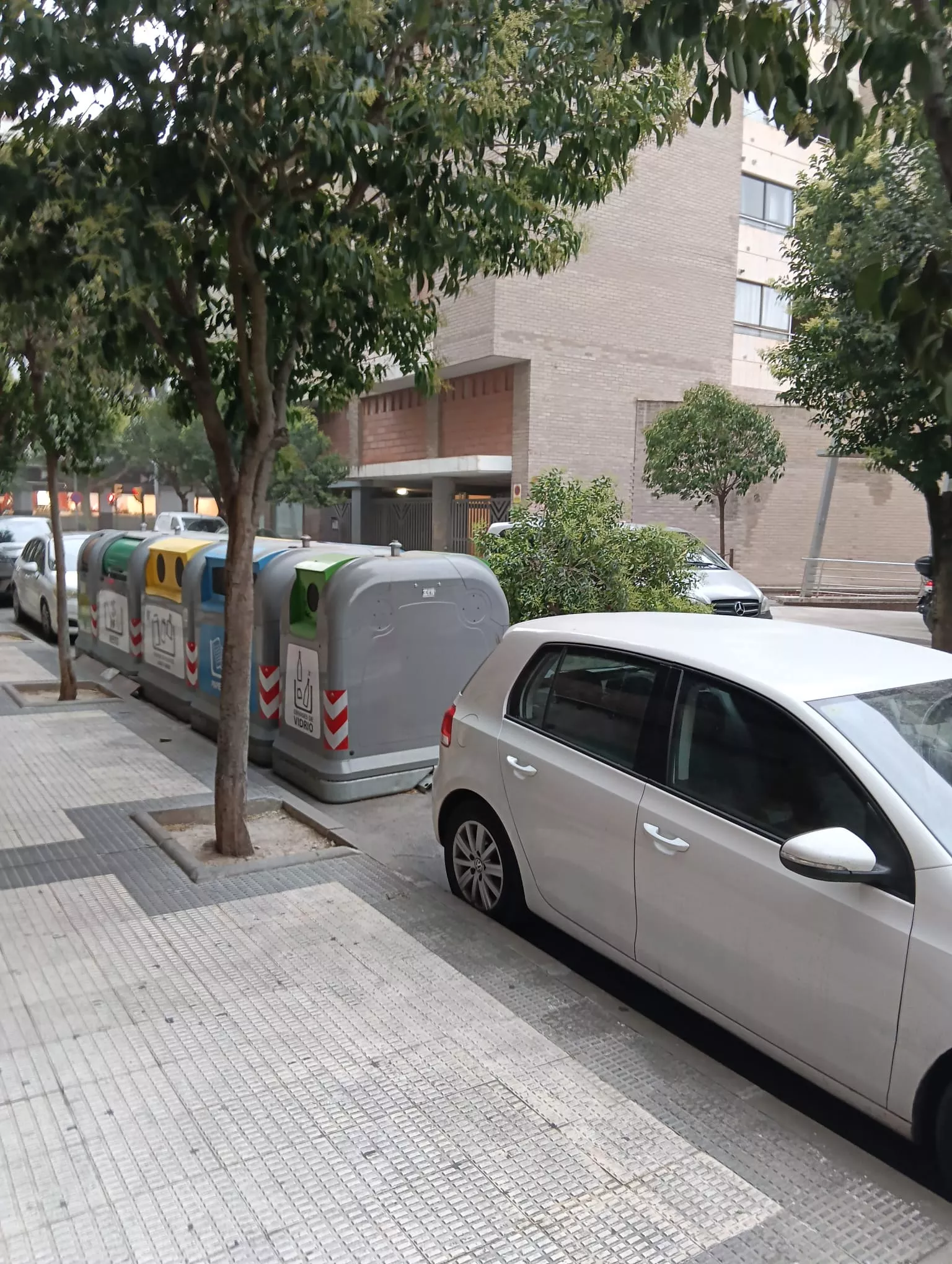 Efectos de la tormenta en la Calle Santo Ángel de la Guarda.
