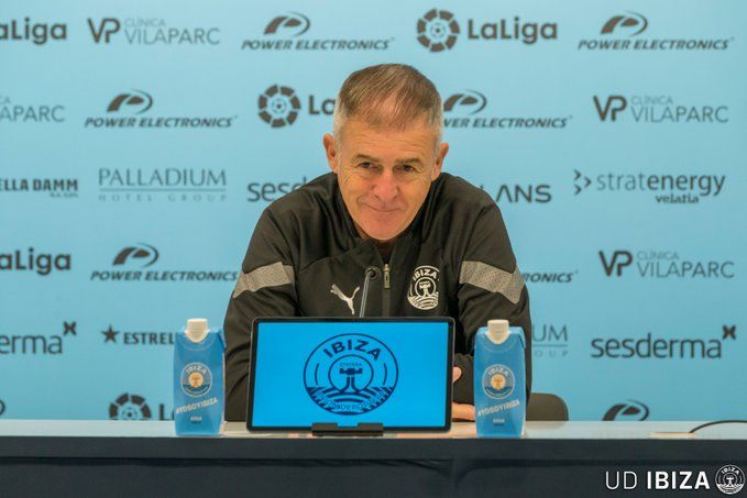 Lucas Alcaraz, entrenador del Ibiza