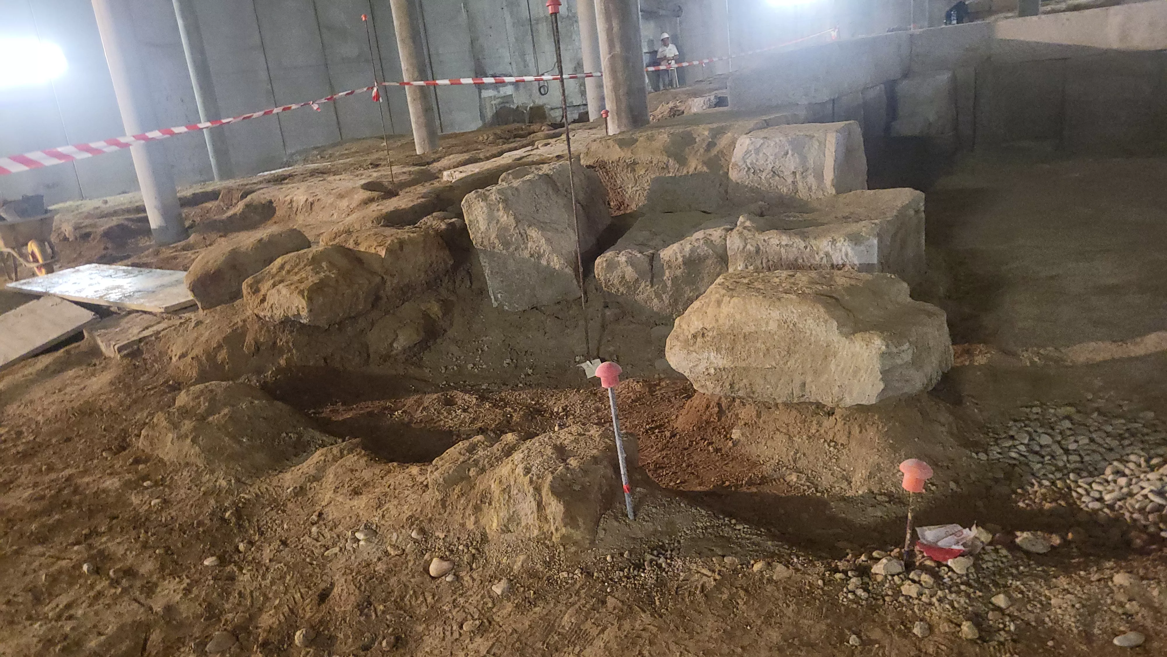 Visita a las obras del yacimiento del Círculo Católico. Foto Mercedes Manterola