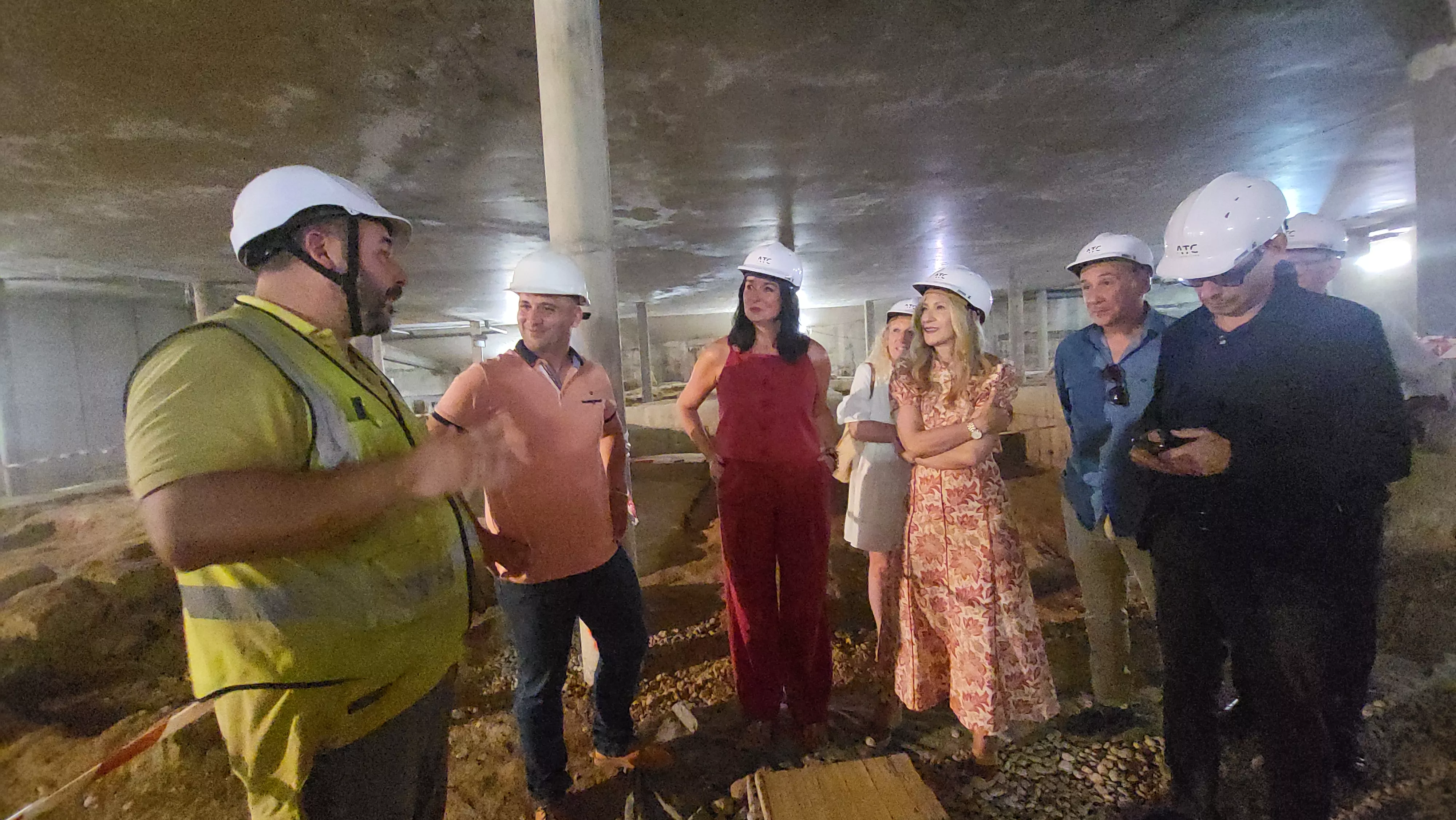 Visita a las obras del yacimiento del Círculo Católico. Foto Mercedes Manterola