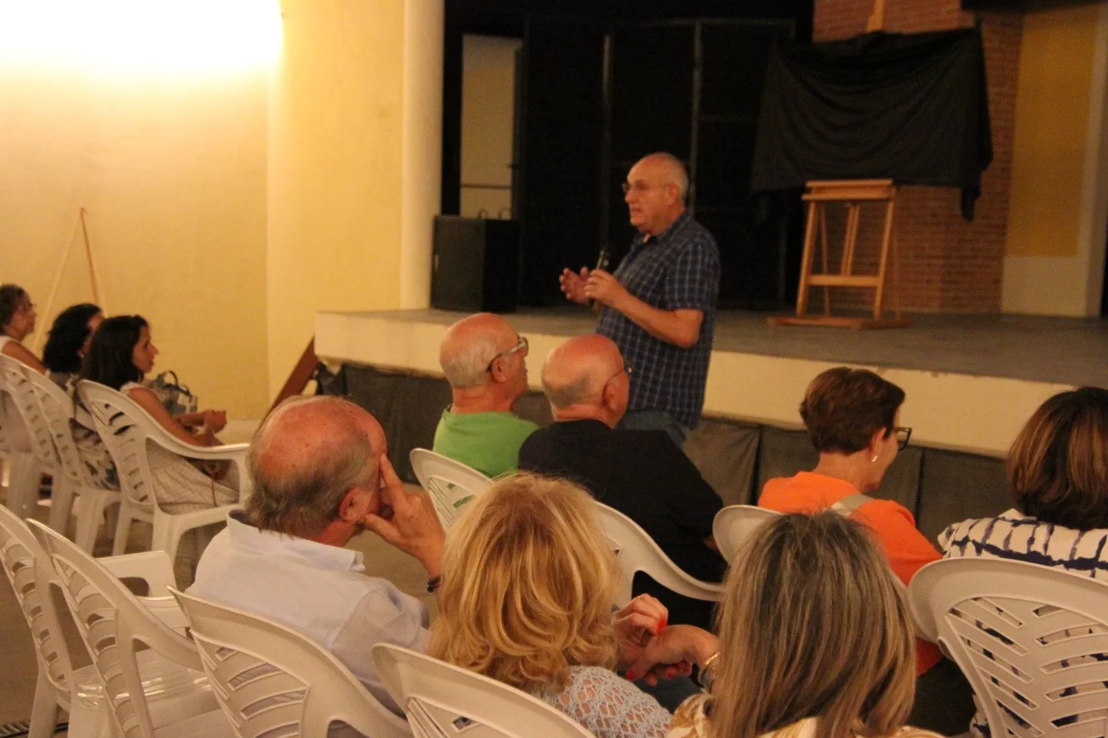 Agustín Lorés en el Corral de Comedias de Robres. Foto Carlos Neofato