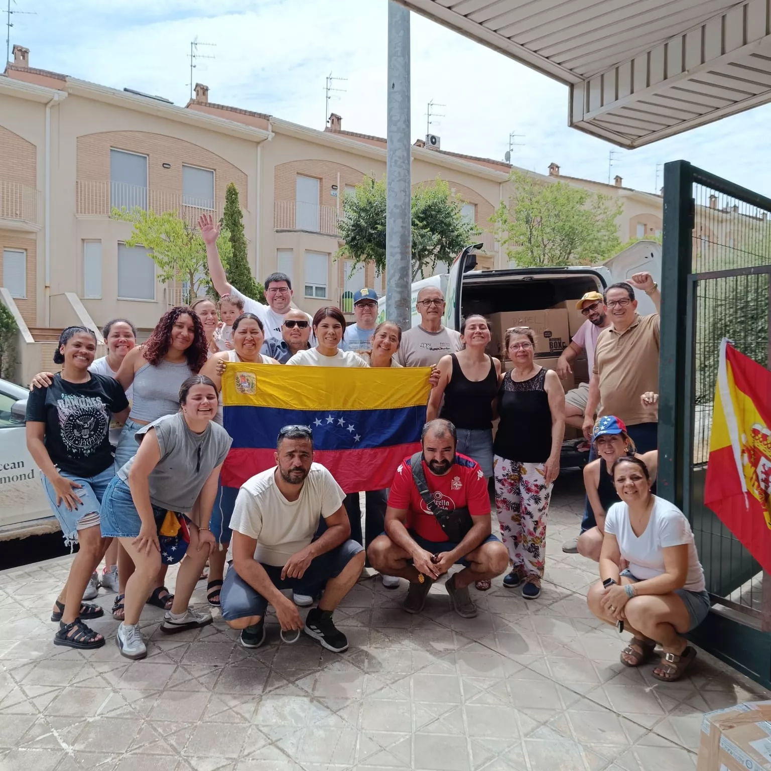 Recogida de material en Barbastro para Venezuela