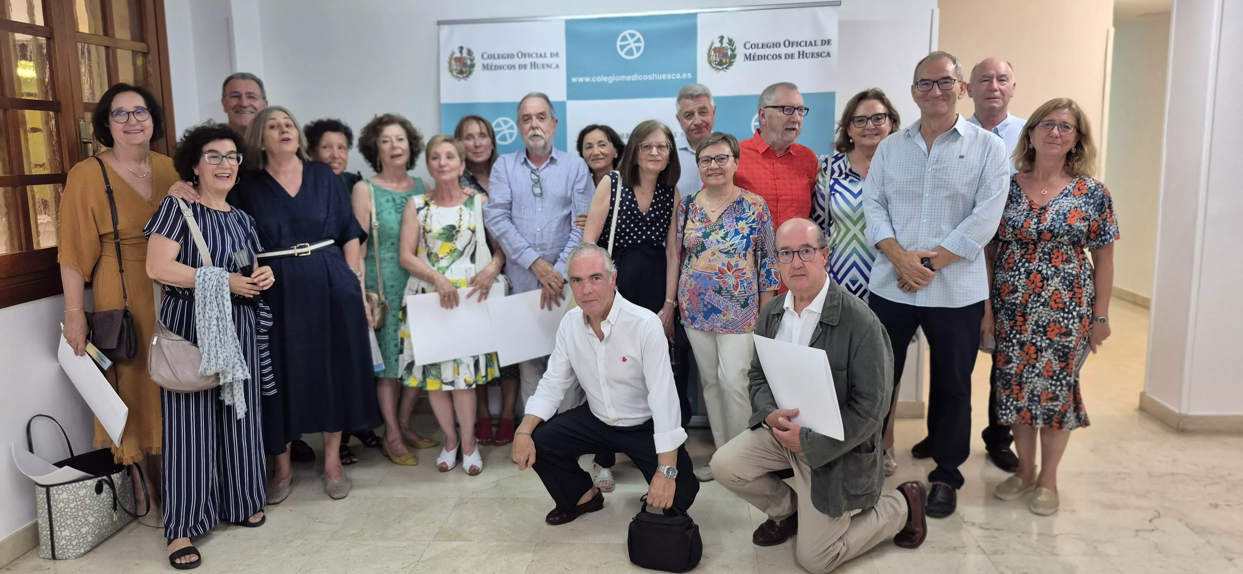 Los senior, una vida dedicada a la medicina. Foto Myriam Martínez