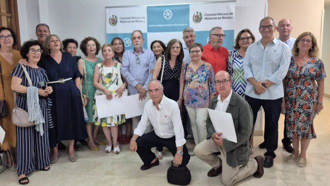 Los senior, una vida dedicada a la medicina. Foto Myriam Martínez