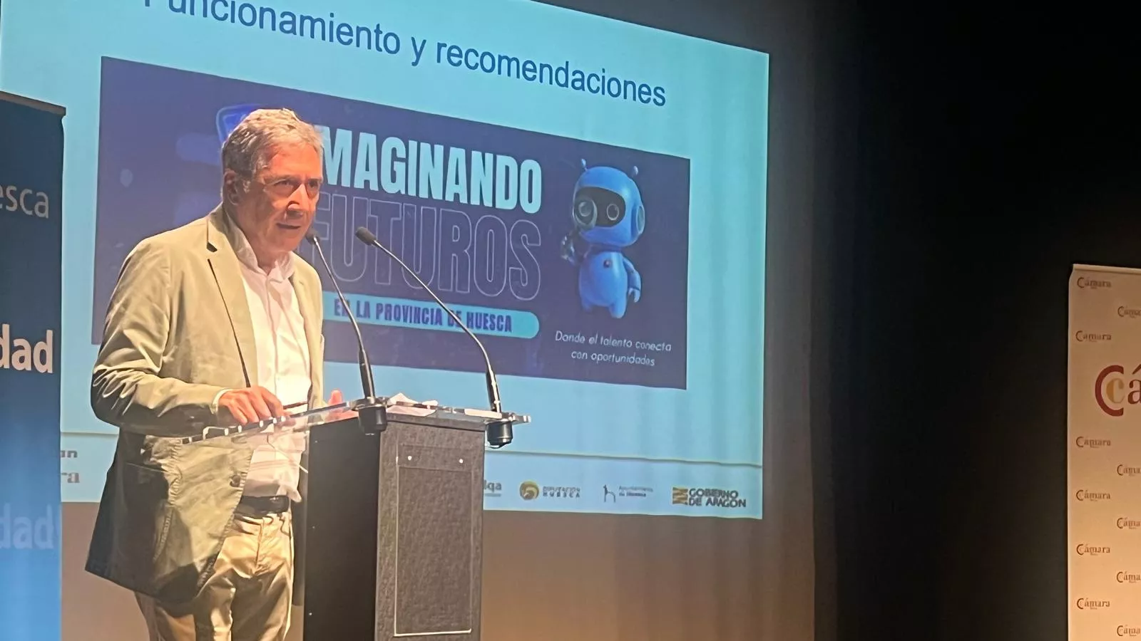 Jornada "Imaginando futuros en la provincia" de la Cámara y la Universidad en Huesca. Foto Mercedes Manterola