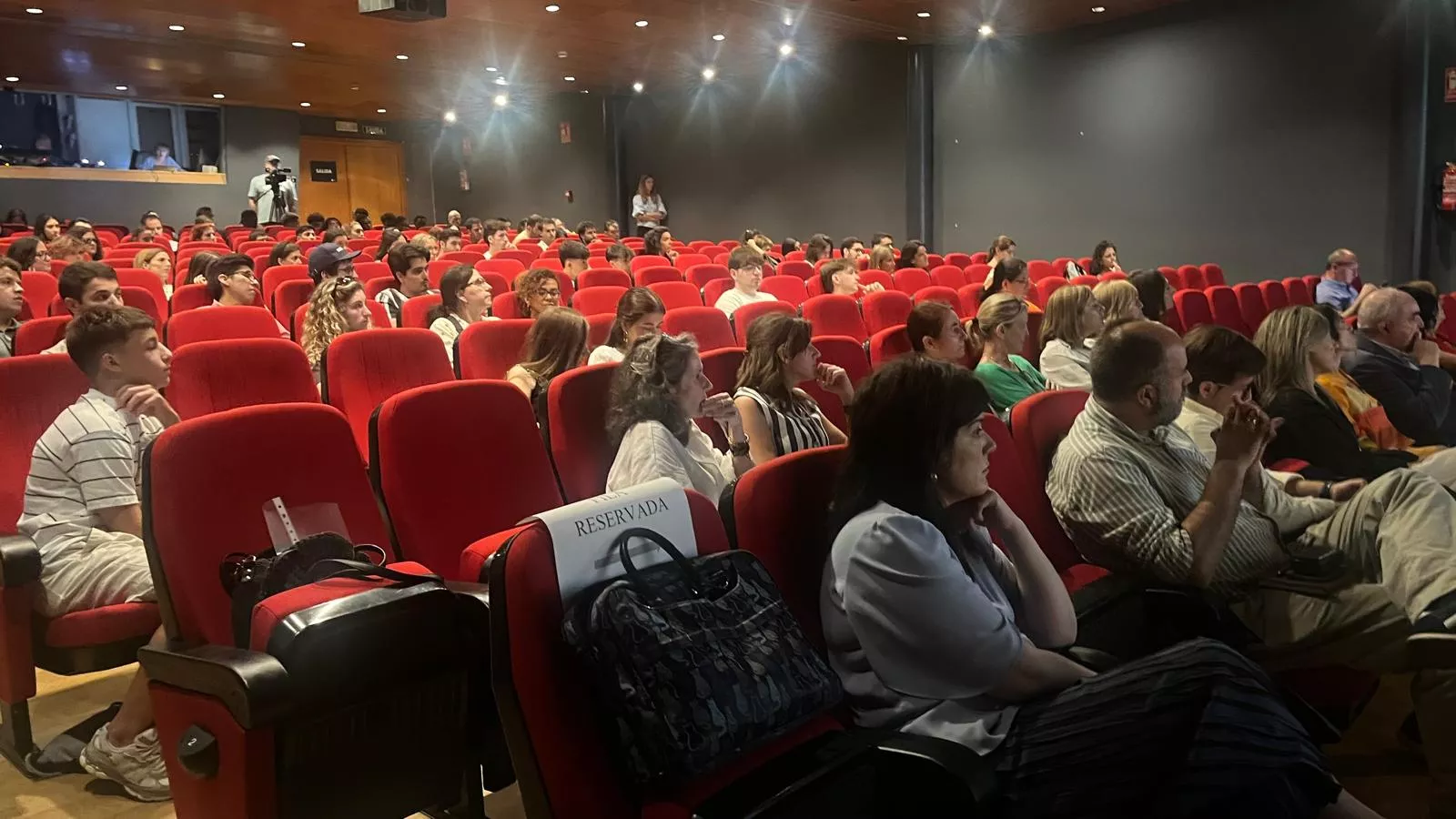 Jornada "Imaginando futuros en la provincia" de la Cámara y la Universidad en Huesca. Foto Mercedes Manterola