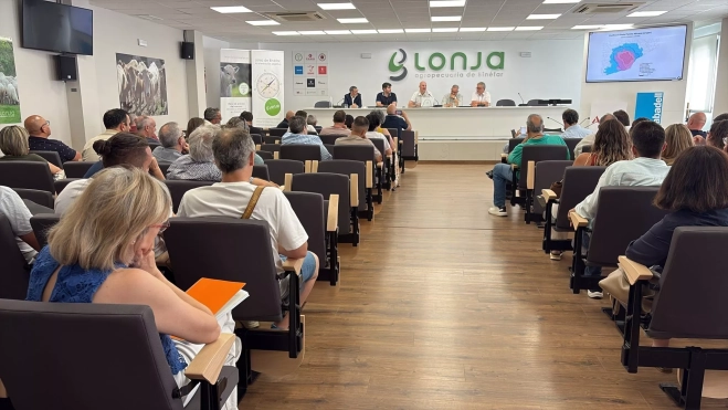 Imagen de la jornada celebrada en la Lonja de Binéfar.
