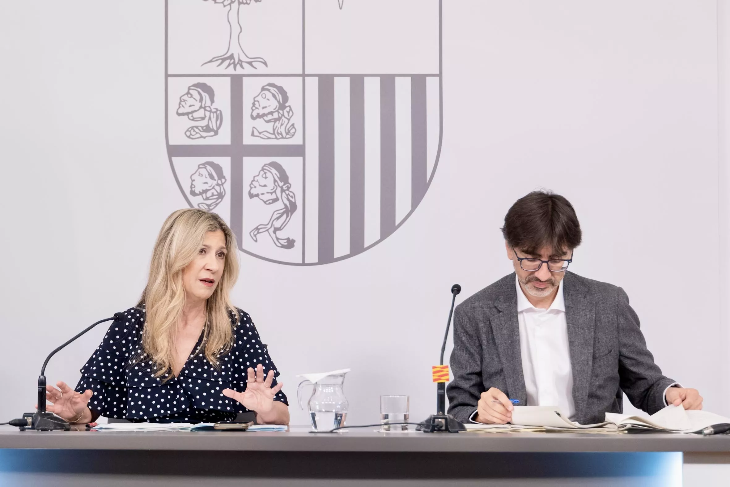 Mar Vaquero y Juan Pérez Mas. Las alegaciones remitidas al Tribunal Supremo defienden que el interés público aconseja esperar al pronunciamiento del Tribunal de Justicia de la Unión Europea. Foto Fabián Simón