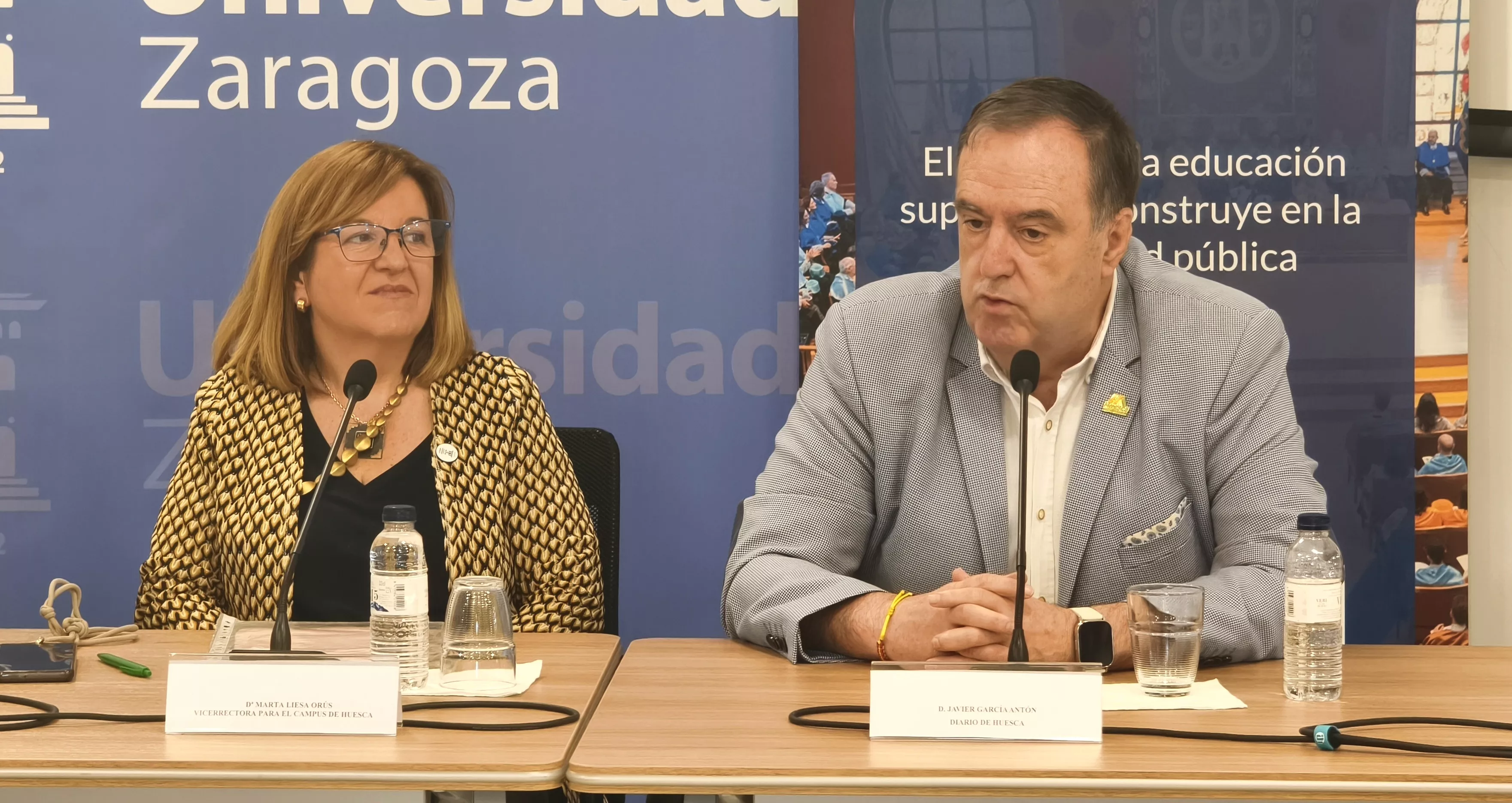  Mesa redonda en el Campus de Huesca. Foto María José Sampietro Brosed