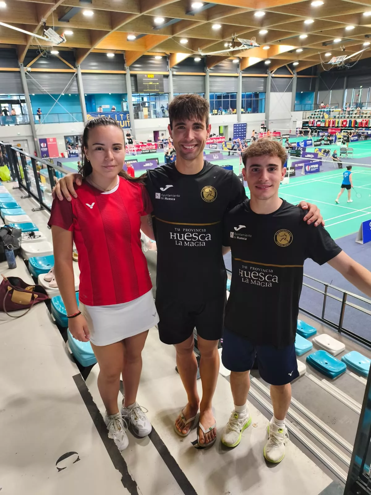 Cristina Teruel, Natxo Cervelló y Alejandro Gállego, en Pessac.