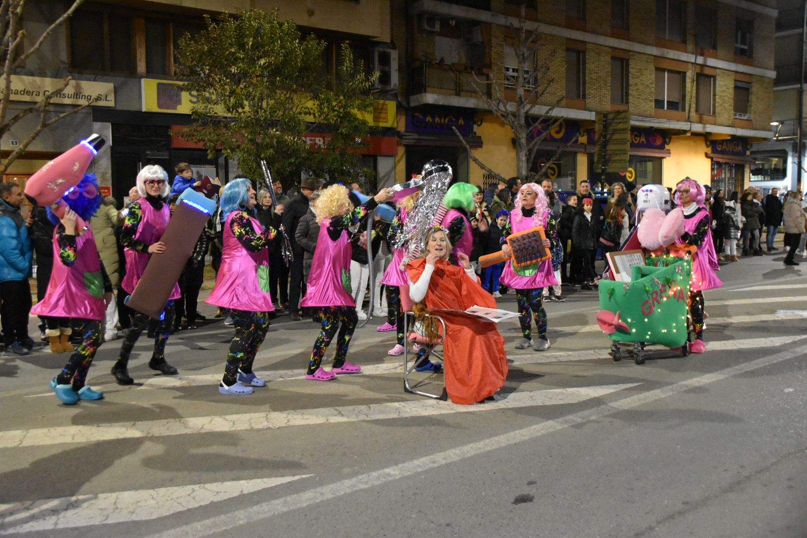 Divertido carnaval en Monzón