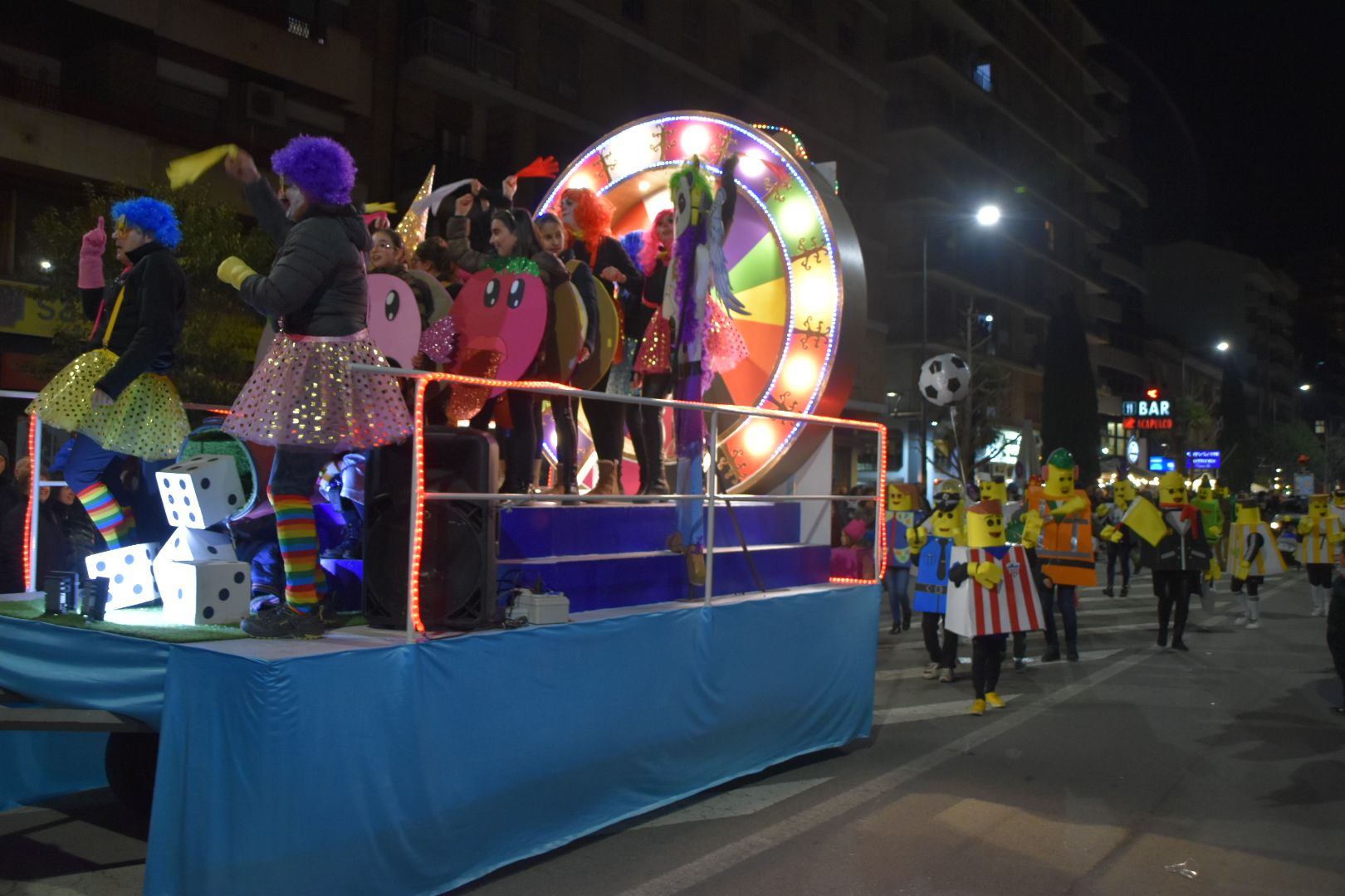 Divertido carnaval en Monzón