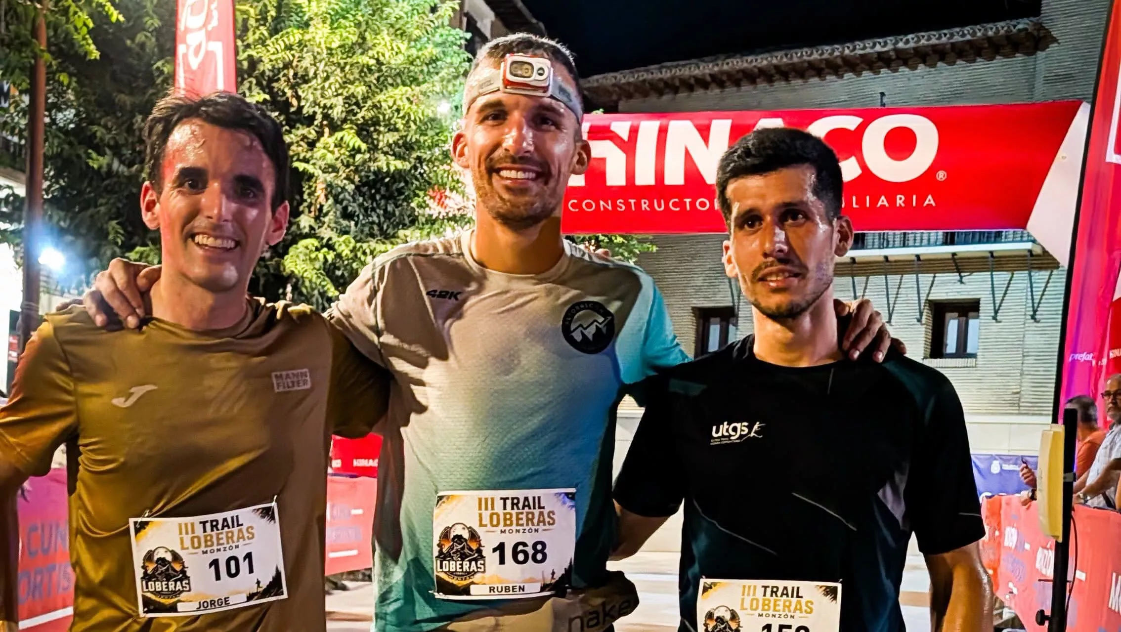 Trail Loberas. Podio masculino de la 8K
