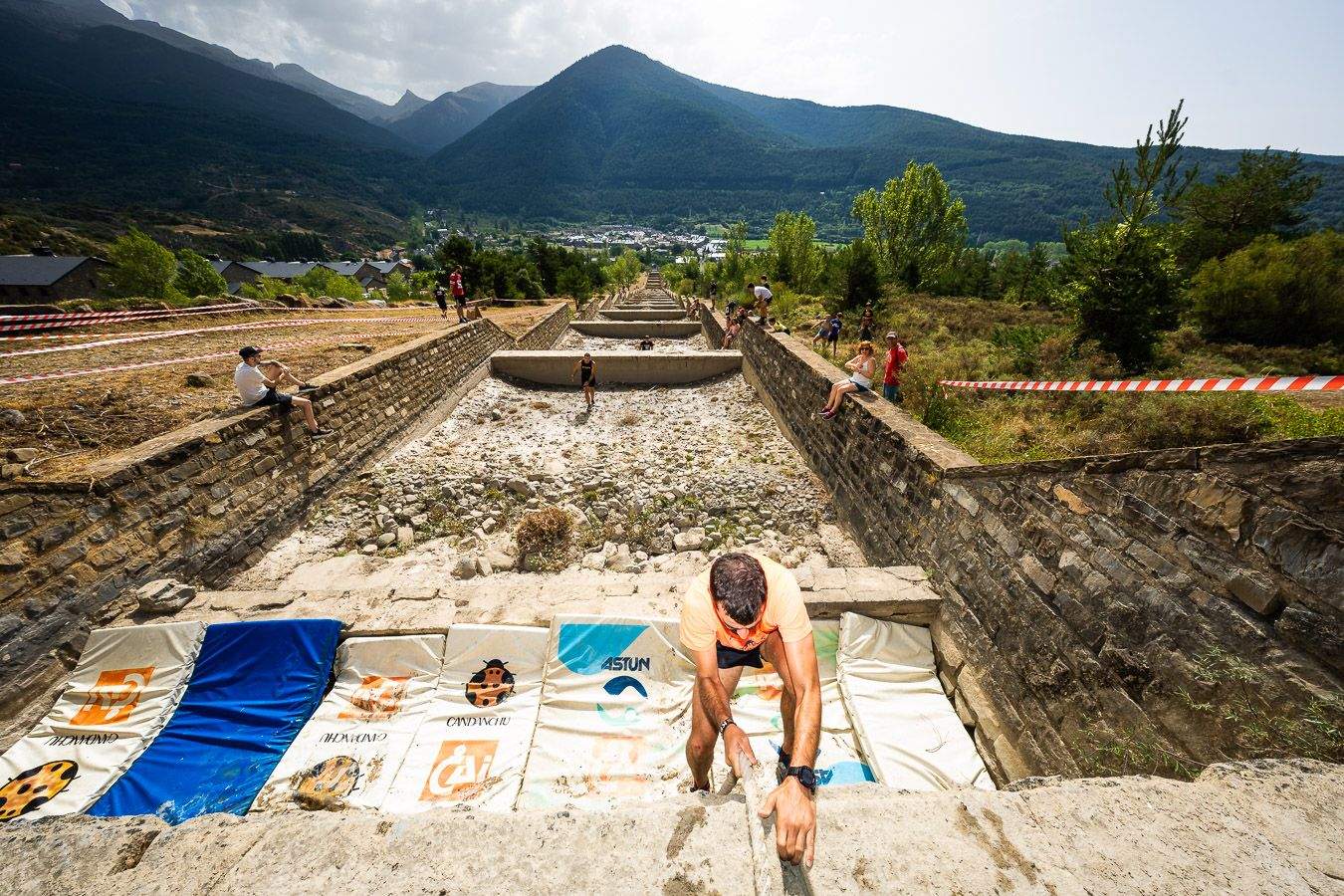 El Muro de Villanúa 