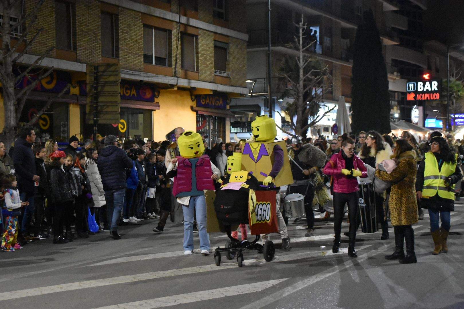 Divertido carnaval en Monzón