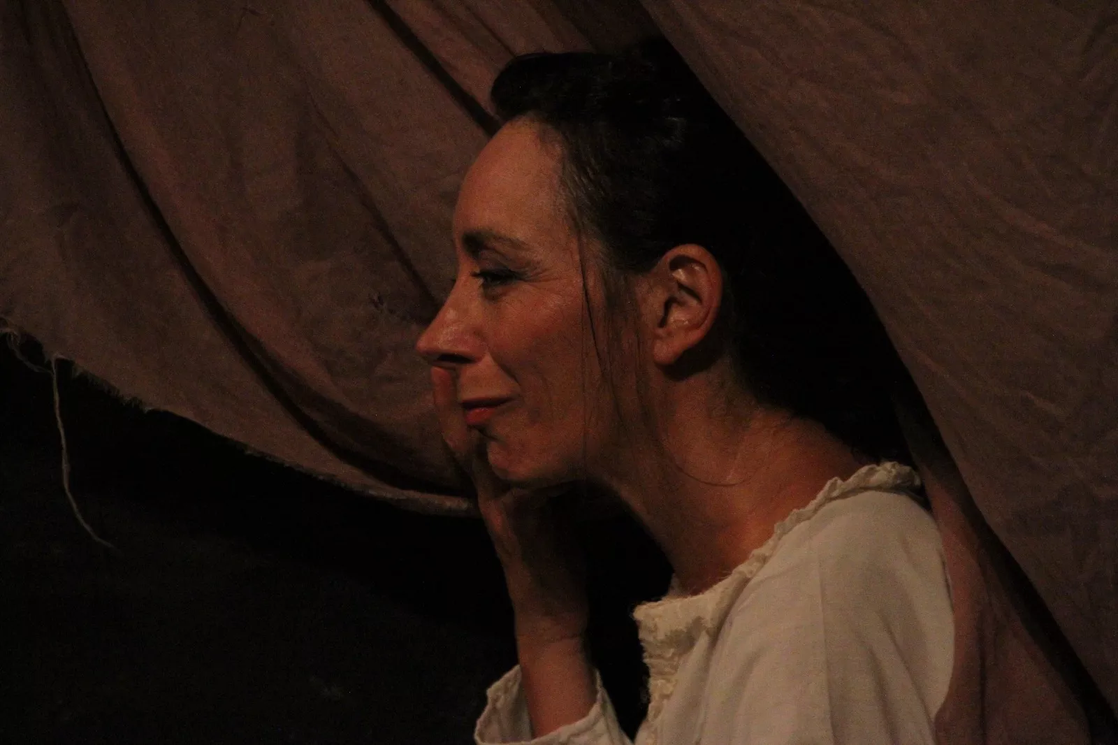 Viridiana y “La hoguera de las Maravillas” en el Corral de Comedias de Robres. Foto Carlos Neofato