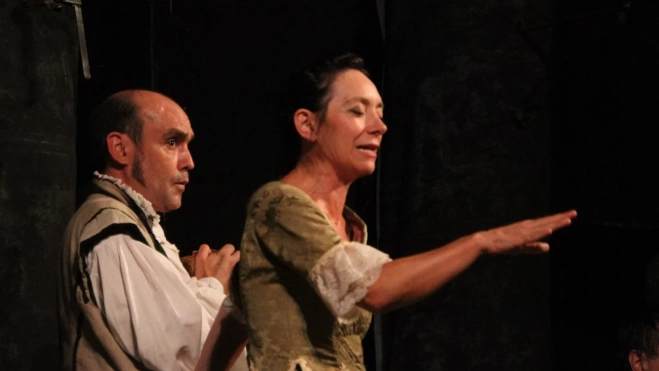 Viridiana y “La hoguera de las Maravillas” en el Corral de Comedias de Robres. Foto Carlos Neofato Viridiana y “La hoguera de las Maravillas” en el Corral de Comedias de Robres. Foto Carlos Neofato