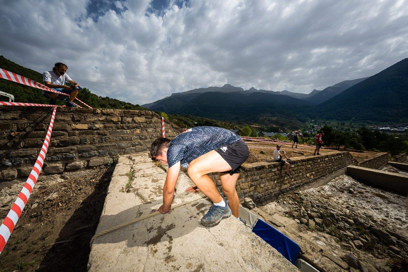 El Muro de Villanúa 