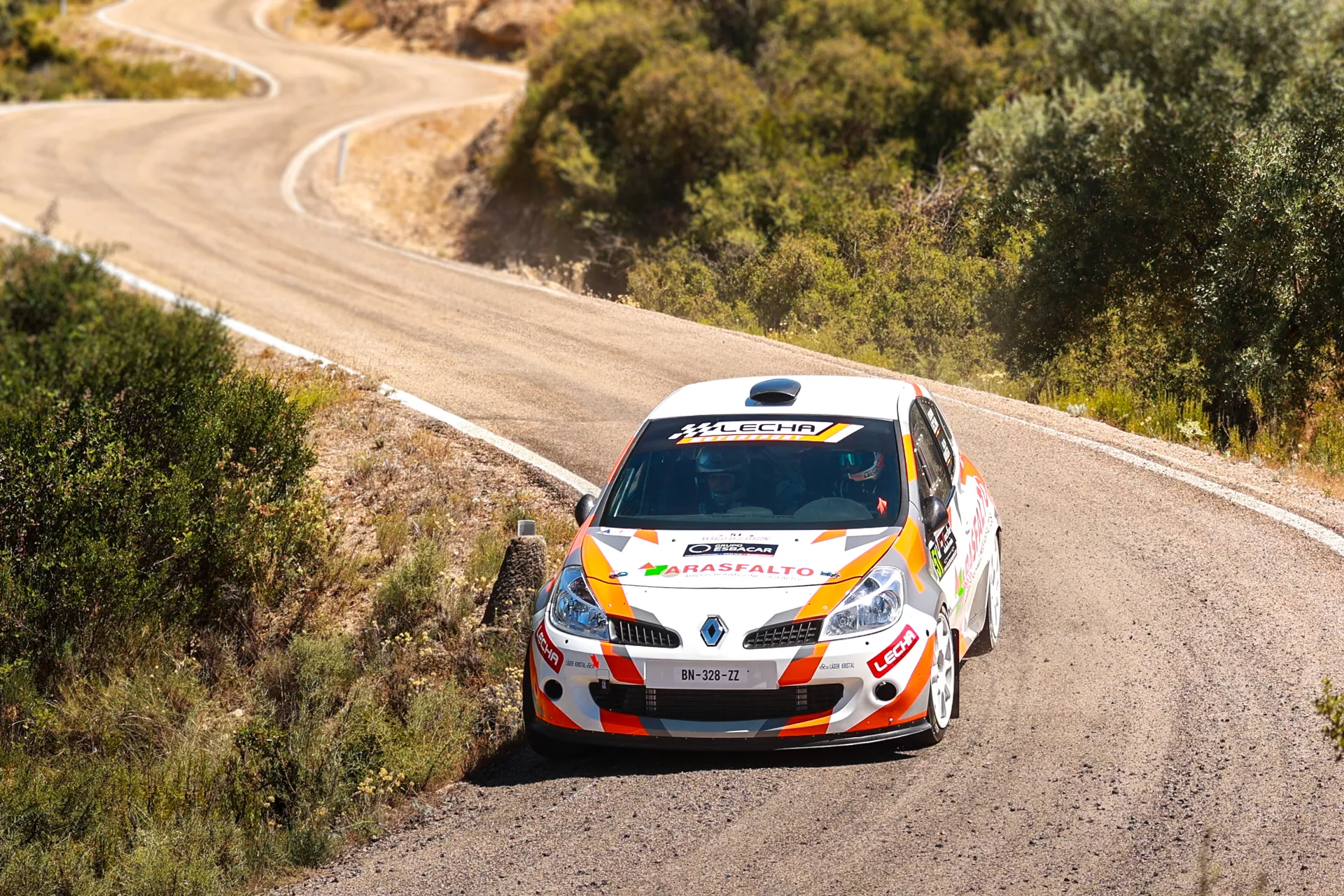Adrián Lecha y Belén Maniega se llevan el Rally Bajo Aragón