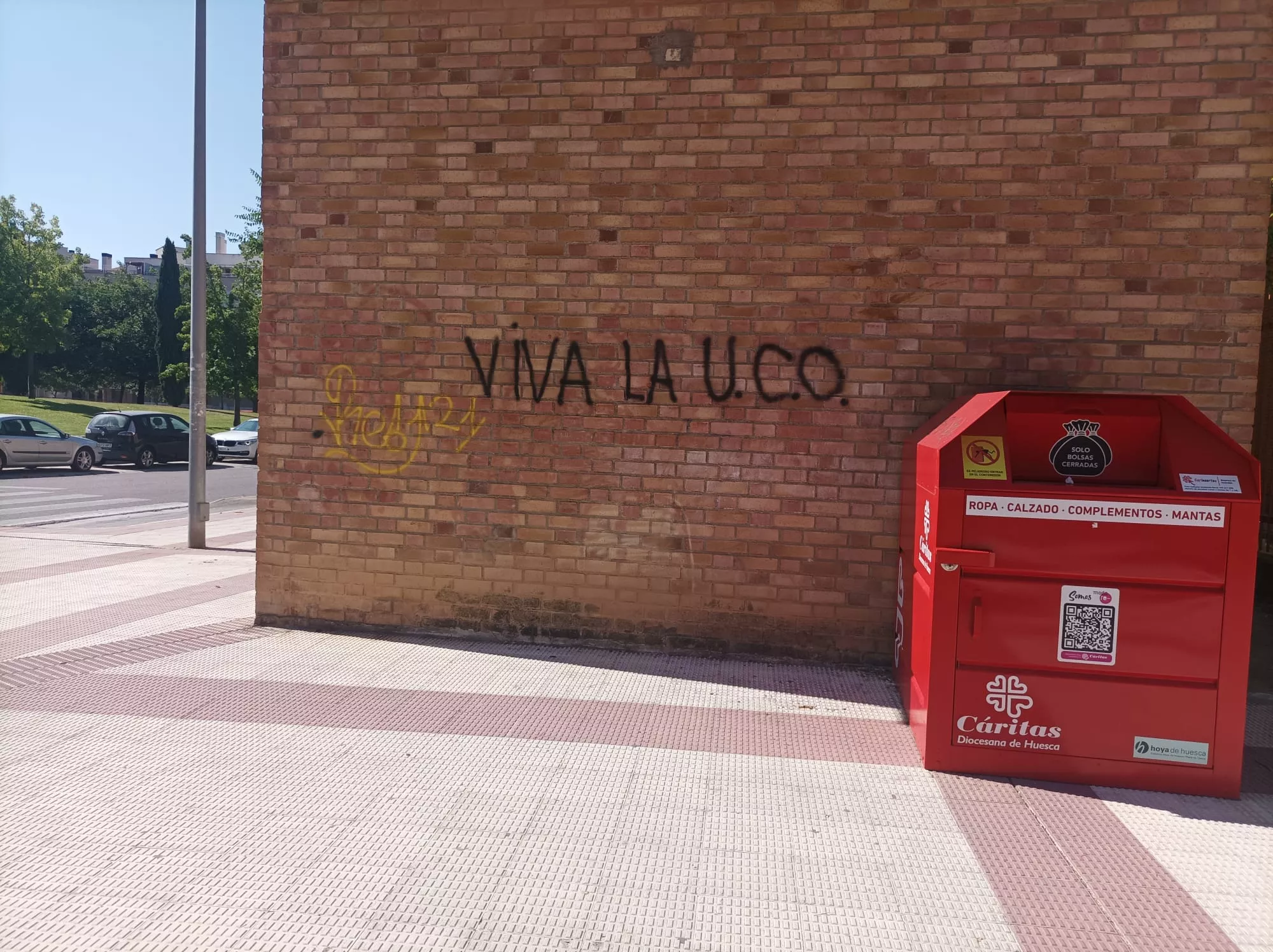 Aparecen pintadas en Huesca con el mensaje "Viva la UCO"