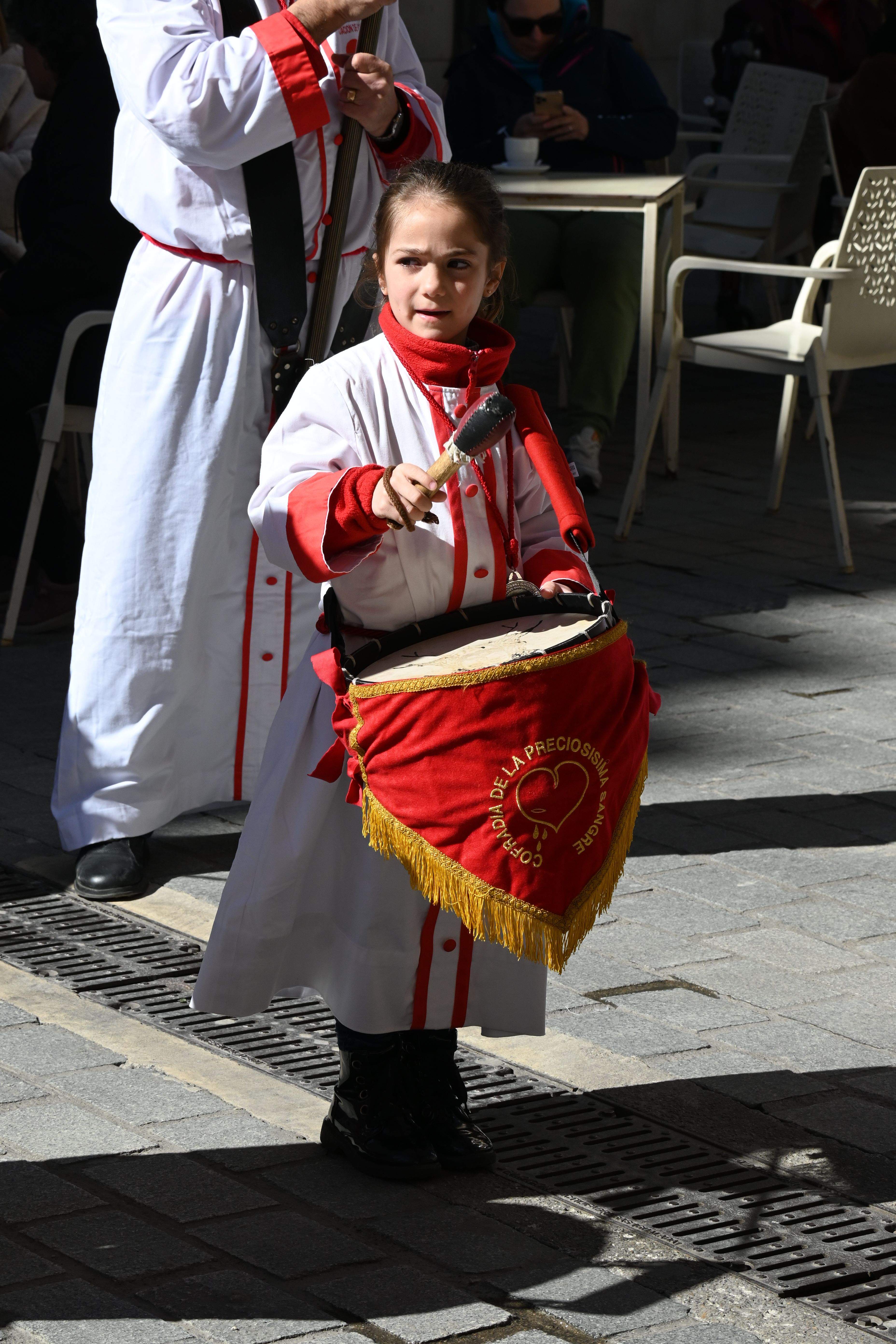 Actuación de la Cofradía de la Preciosísima Sangre. Foto: Carlos Jalle