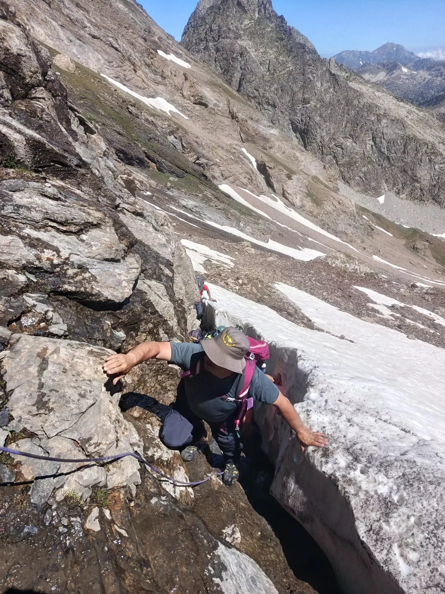 Travesías Pirenaicas en el pico de Estaragne