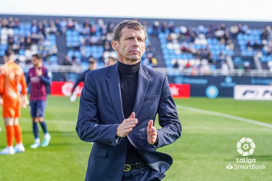 Imágenes del partido Ibiza Huesca. Foto La Liga