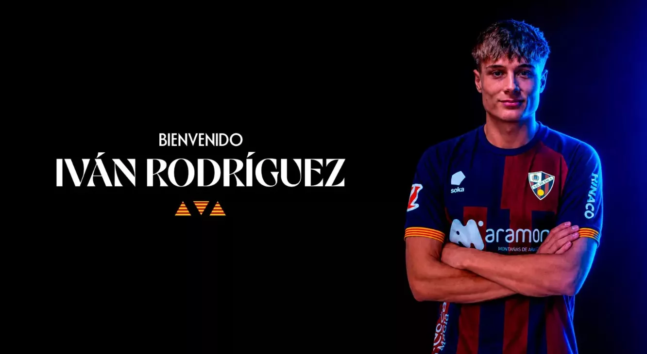 Iván Rodríguez, nuevo lateral del Huesca