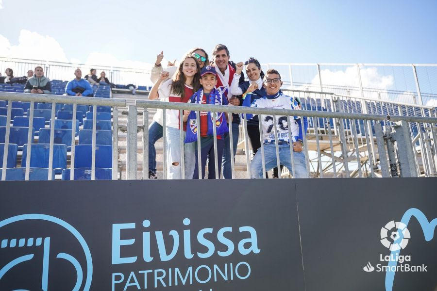 Imágenes del partido Ibiza Huesca. Foto La Liga 