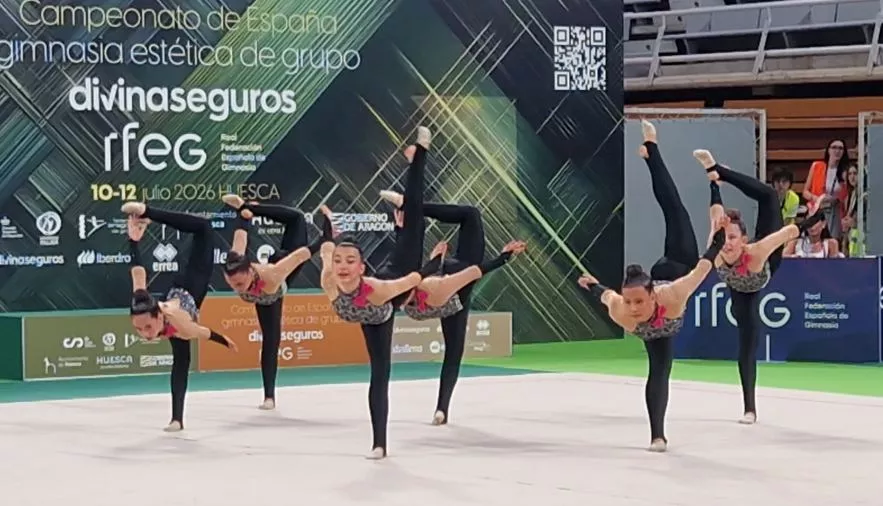 Club 90 Junior programa corto. Con faldas y a lo loco 