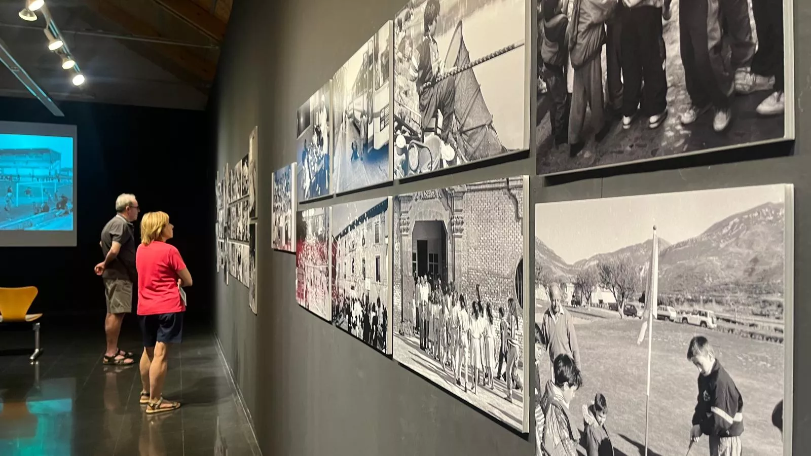 Exposición 'Todos fuimos niños' de Víctor Ibáñez. Foto Mercedes Manterola