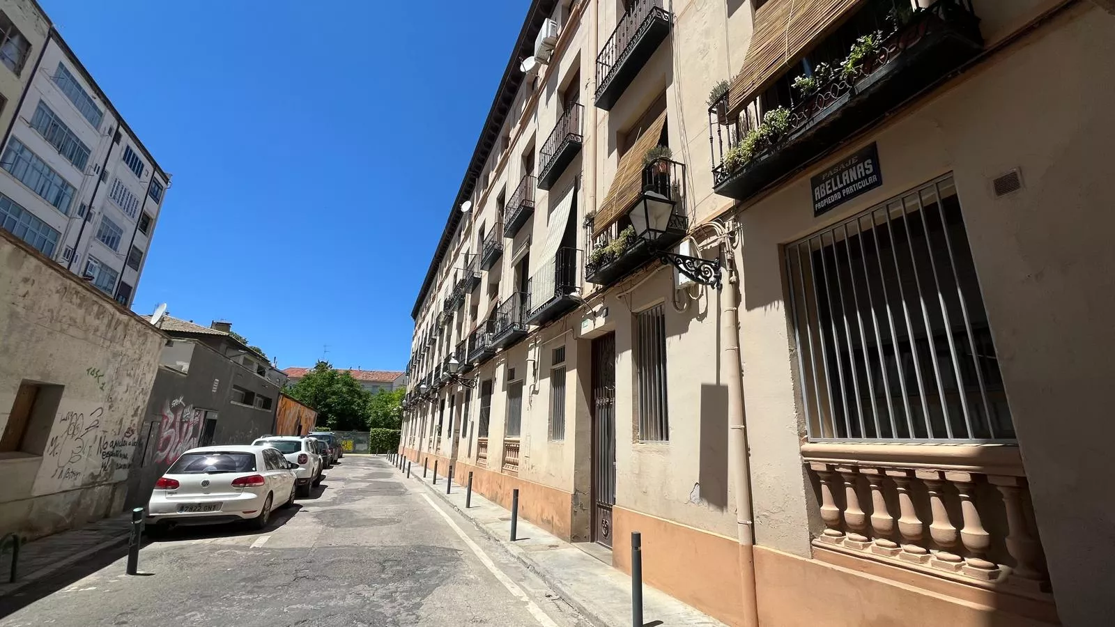 El Ayuntamiento licita la renovación del pasaje Abellanas de Huesca.